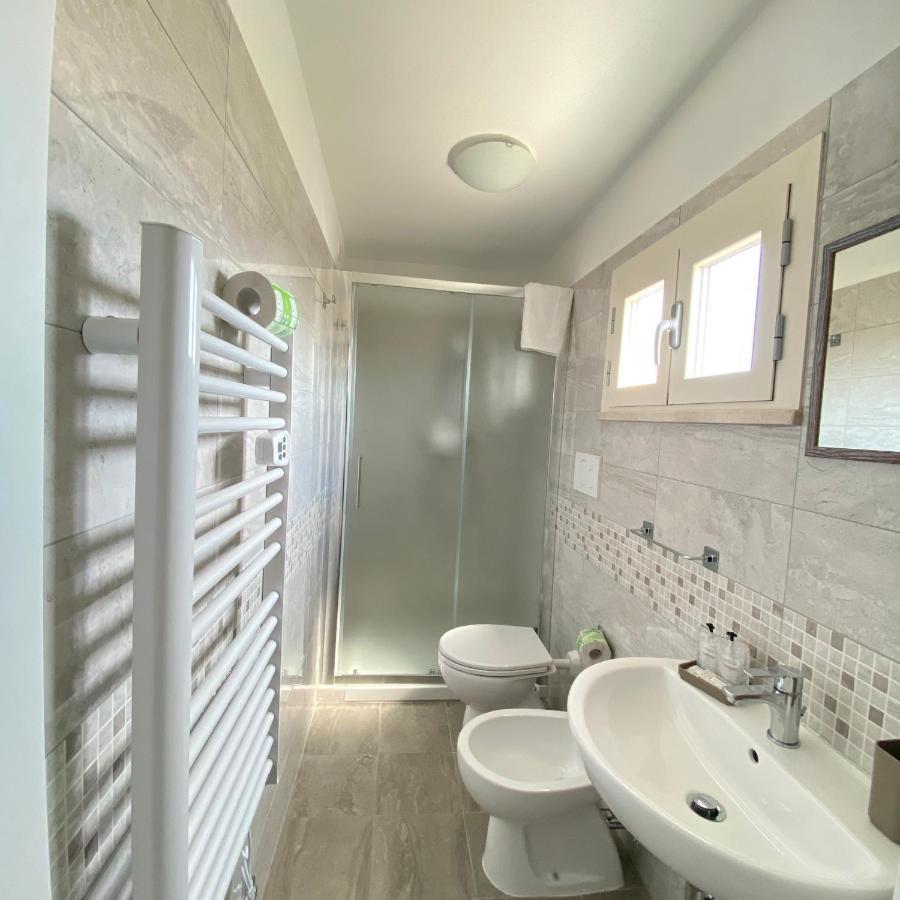 Hotel Bed And Book Rimini Exterior photo